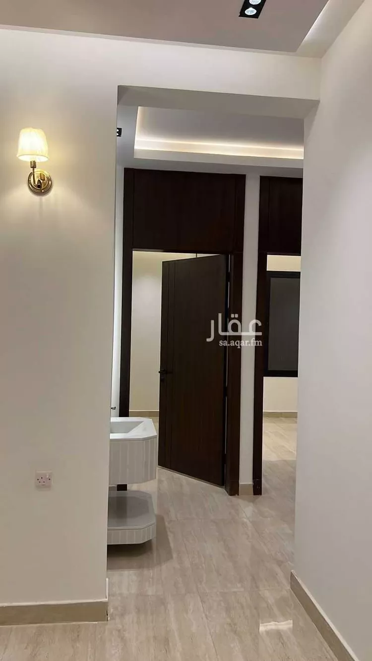 دور للبيع في شارع الوادي الاخضر, حي ديراب, مدينة الرياض, منطقة الرياض 11