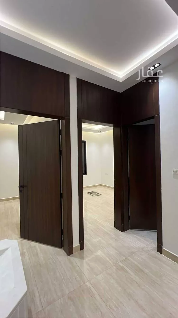 دور للبيع في شارع الوادي الاخضر, حي ديراب, مدينة الرياض, منطقة الرياض 12