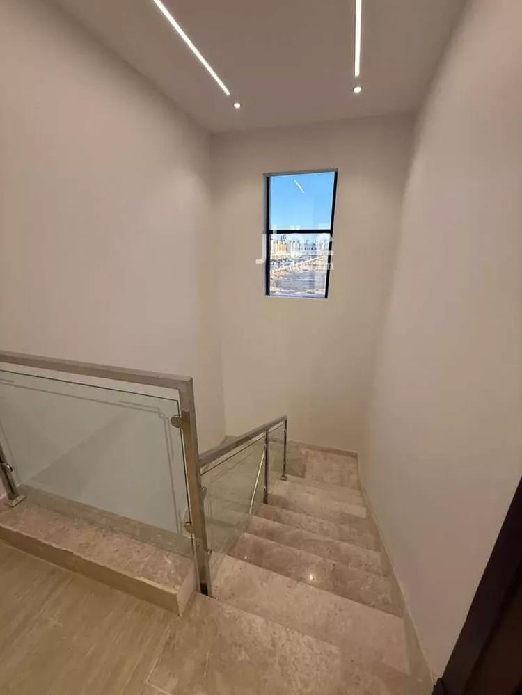 دور للبيع في شارع الحسين الأزدي, حي طويق, مدينة الرياض, منطقة الرياض صورة 4