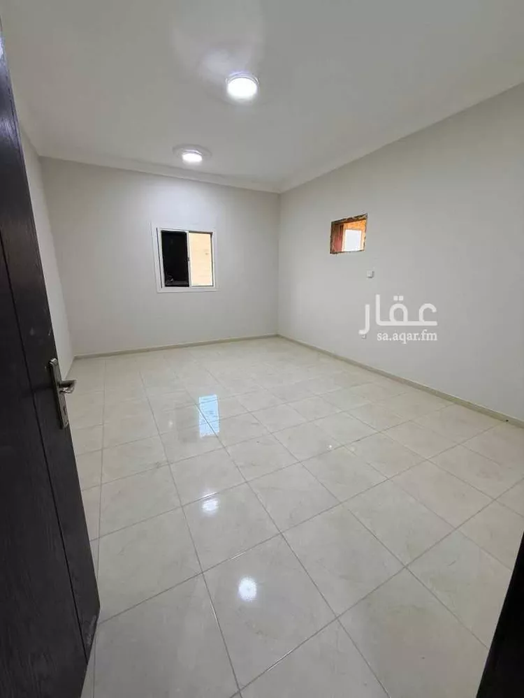 شقة للإيجار في شارع على بن أبى تمام ، حي الحمدانية ، جدة ، جدة