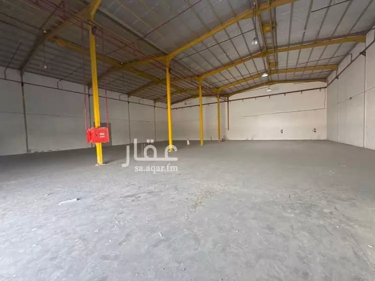 مستودع للإيجار في شارع الحائر الفرعي, حي المصانع, مدينة الرياض, منطقة الرياض 1 صورة