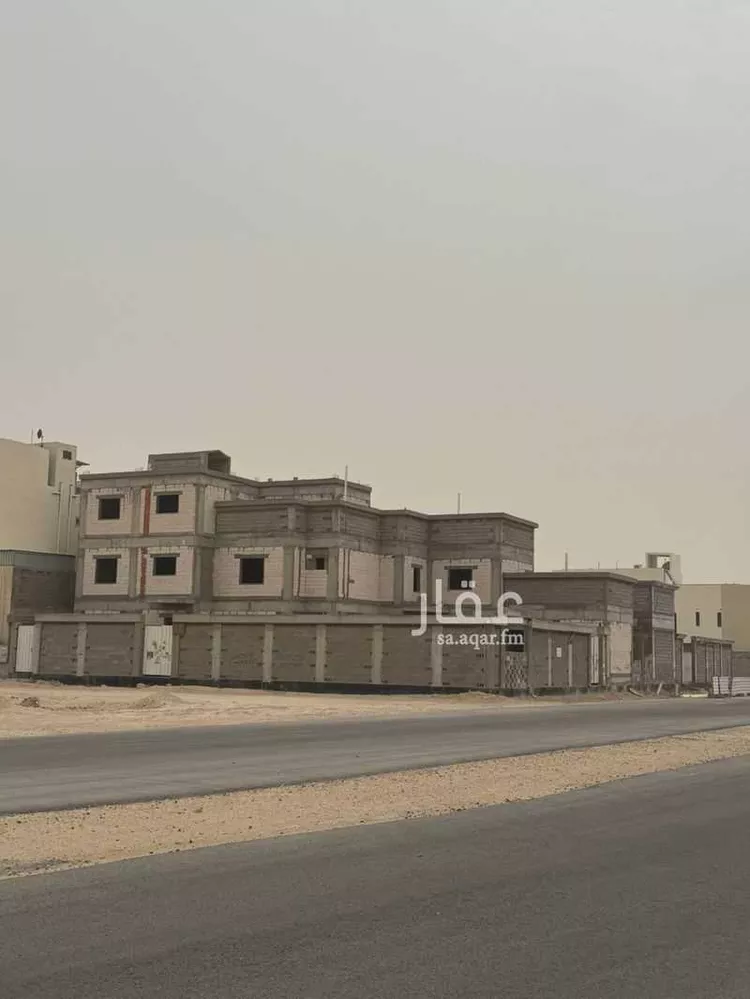 فيلا للبيع في شارع شرحبيل بن سعد, حي الورود الثالث, مدينة الاحساء, المنطقة الشرقية