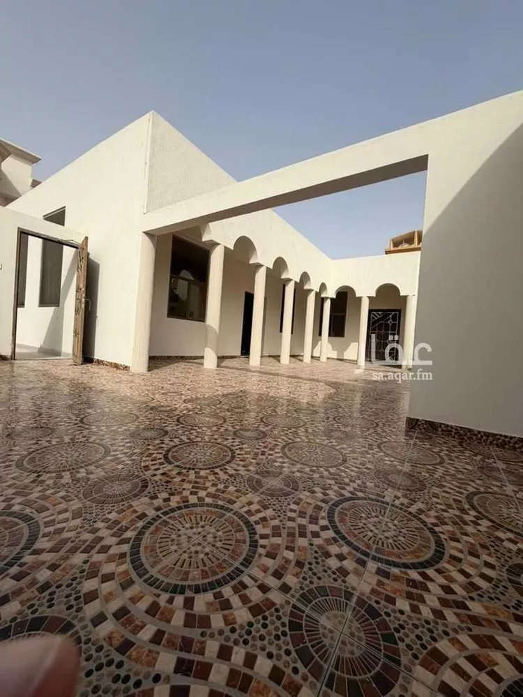 فيلا للبيع في شارع عماره بن زيد, حي السلمانية الرابع, مدينة الاحساء, المنطقة الشرقية صورة 2