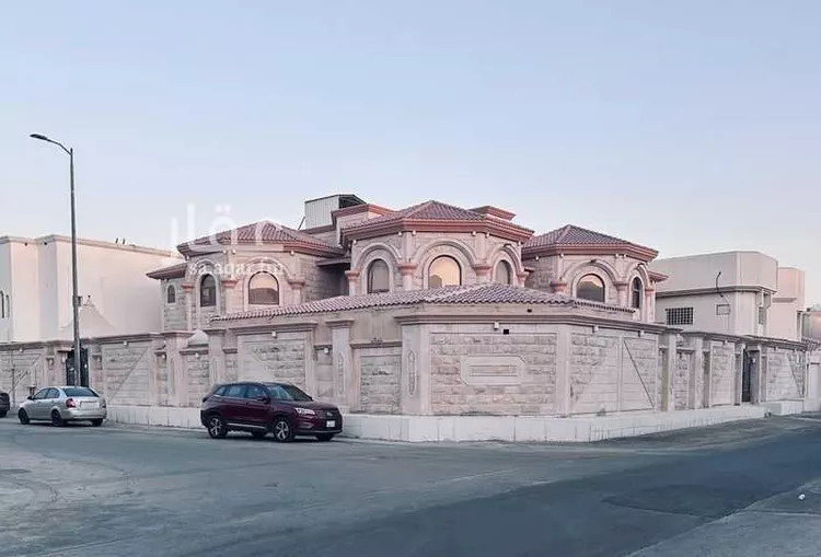 فيلا للبيع في شارع عبد العزيز بن إدريس, حي السلمانية الثالث, مدينة الاحساء, المنطقة الشرقية