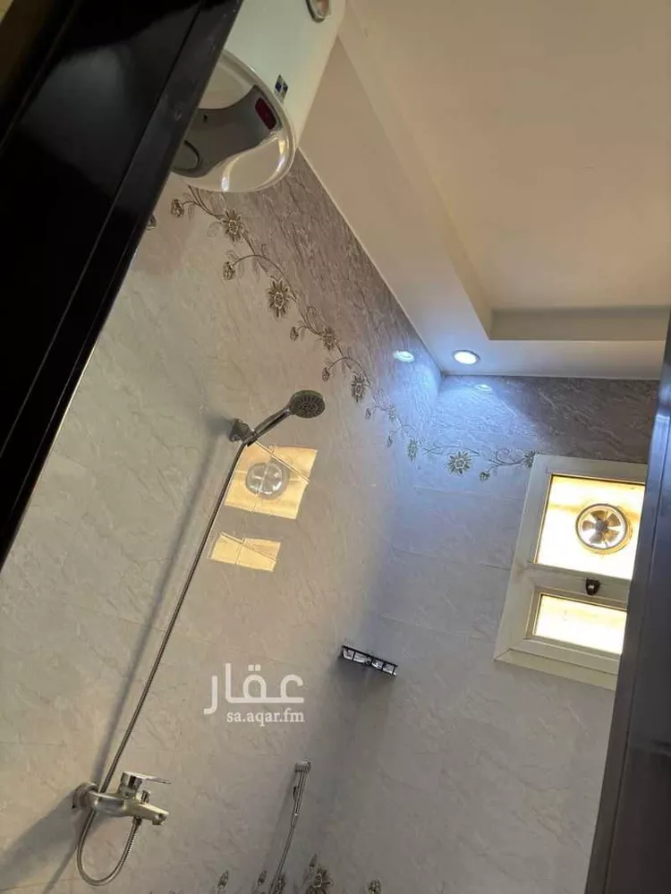 شقة للإيجار في شارع رقم 25, حي العزيزية, مدينة الرياض, منطقة الرياض صورة 3