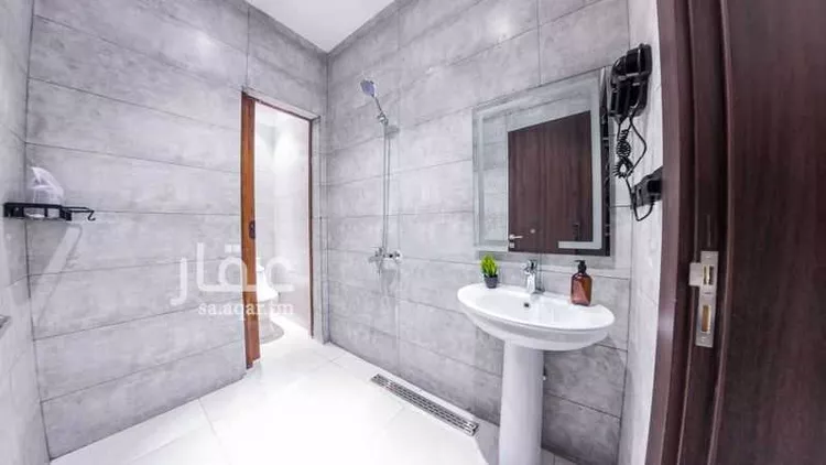 شقة للإيجار في شارع طاهر الجزائري, حي الروضة, مدينة جدة, منطقة مكة المكرمة صورة 5