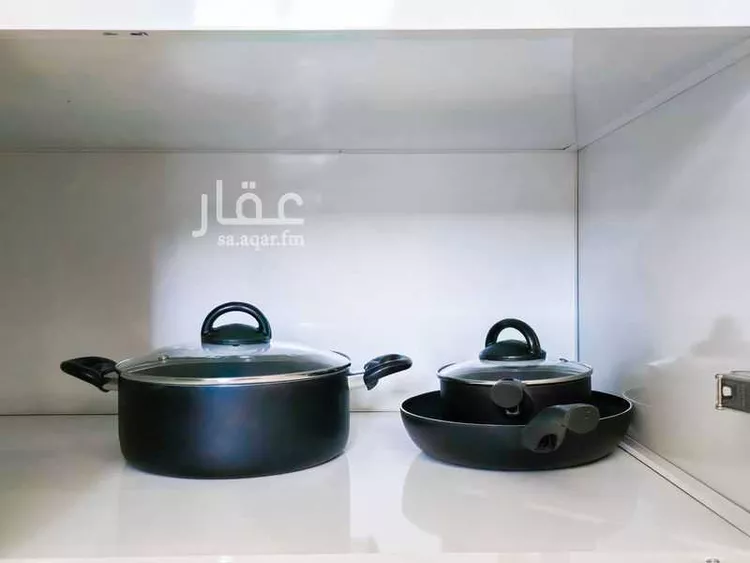 شقة للإيجار في شارع محمد بن هبة الله, حي المهدية, مدينة الرياض, منطقة الرياض 18