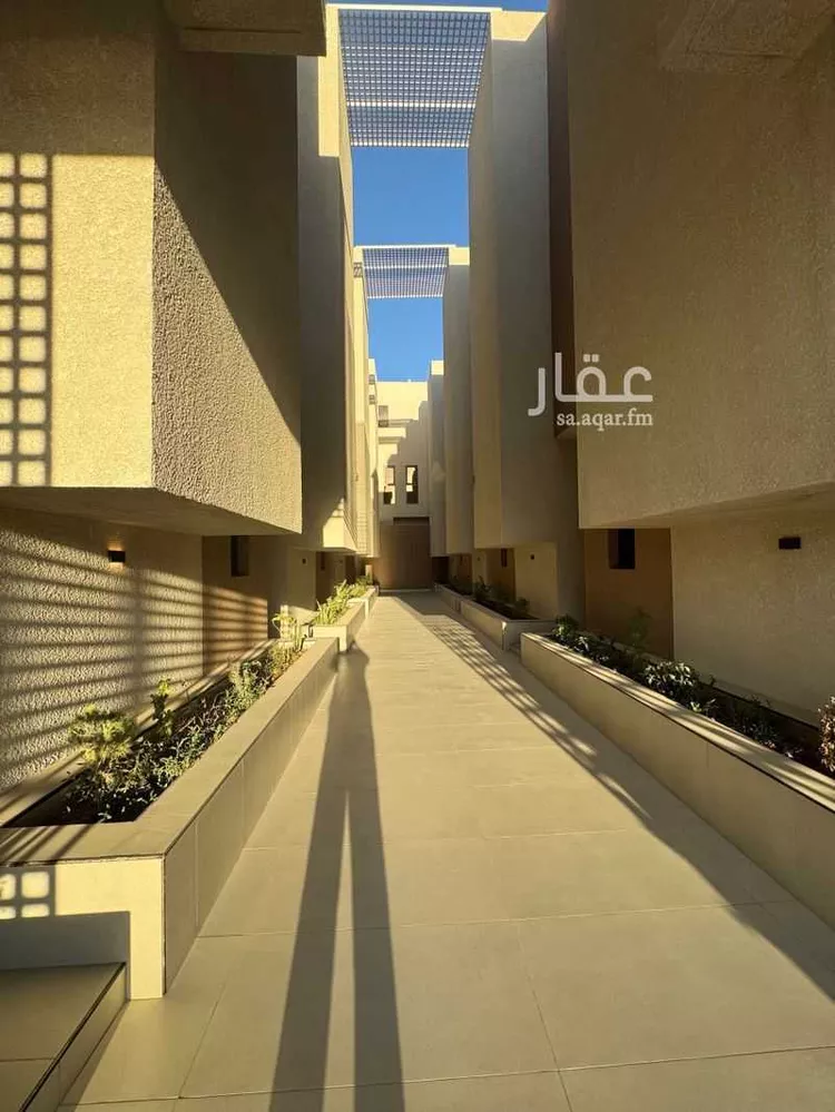 عمارة للإيجار في شارع ابي بكر الصديق, حي النرجس, مدينة الرياض, منطقة الرياض