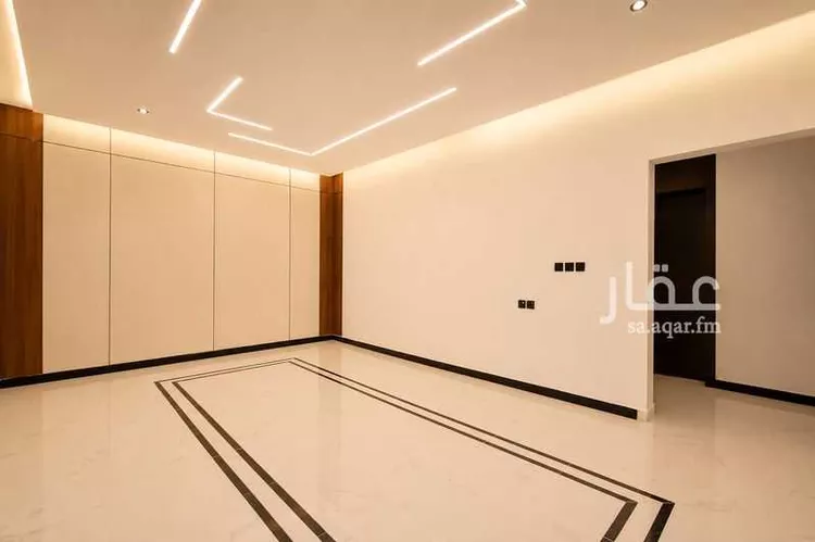 Floor for Sale in Riyadh Al Janadriyah 25