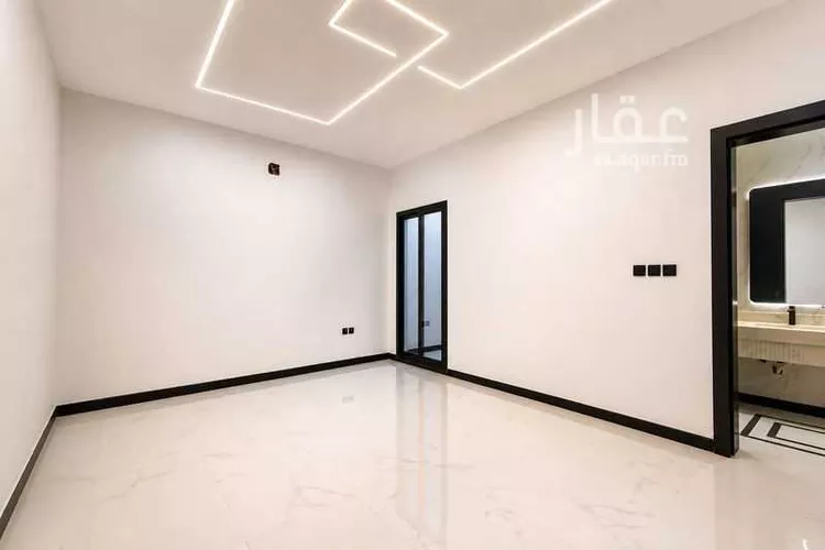 Floor for Sale in Riyadh Al Janadriyah 20
