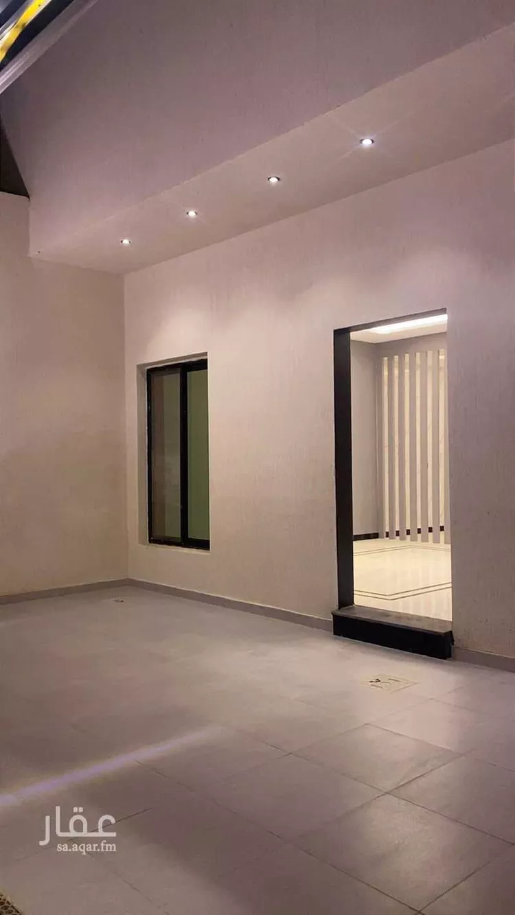 Floor for Sale in Riyadh Al Janadriyah 6