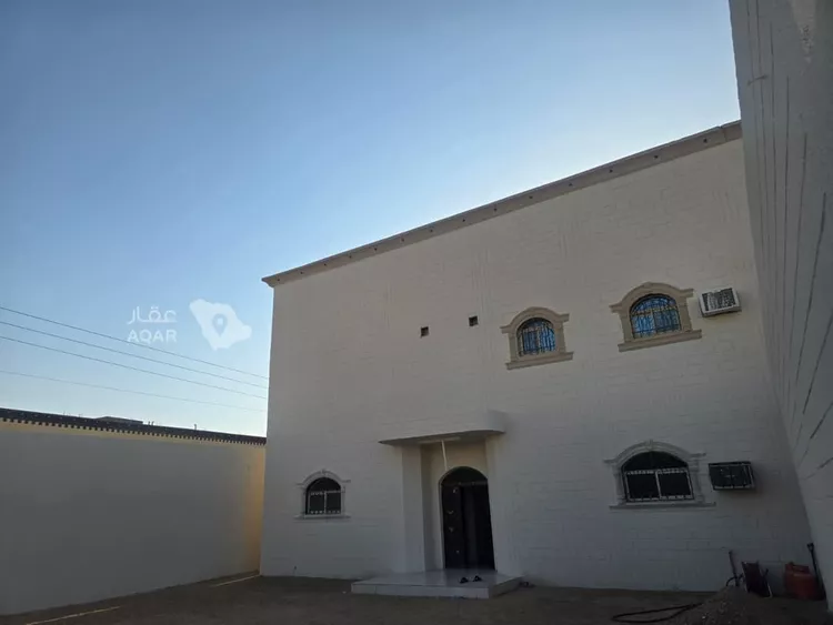 عمارة للبيع في شارع صلاح الدين الايوبي, حي الملك فهد, مدينة عقلة الصقور, منطقة القصيم 8