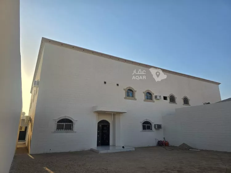عمارة للبيع في شارع صلاح الدين الايوبي, حي الملك فهد, مدينة عقلة الصقور, منطقة القصيم 9