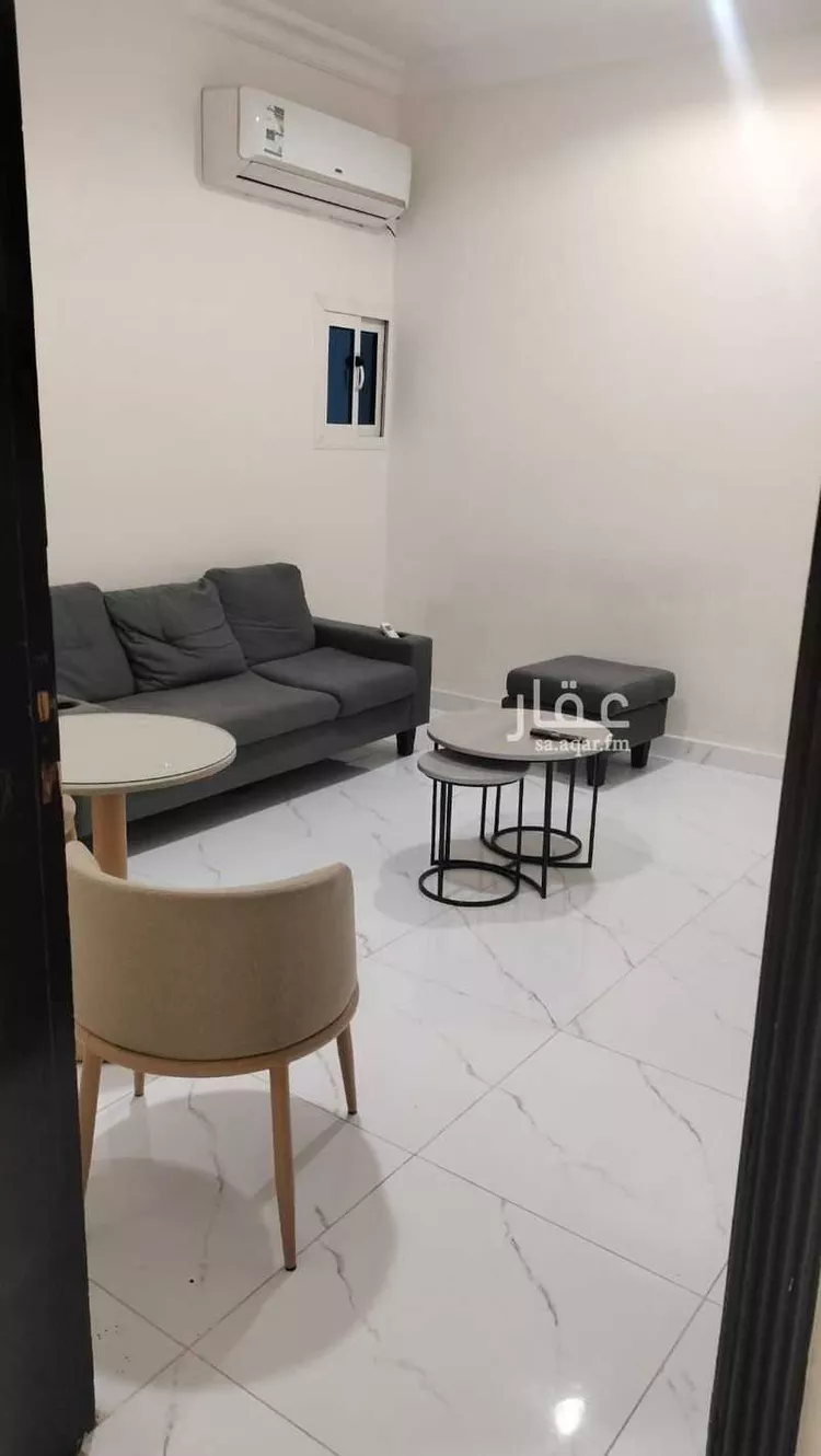 شقة للإيجار في شارع السلطان قابوس بن سعيد, حي المعيزيلة, مدينة الرياض, منطقة الرياض