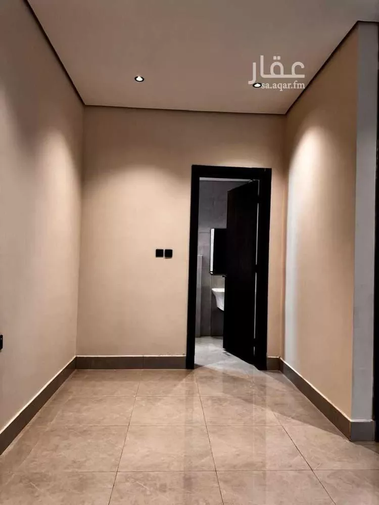 دور للبيع في شارع مجلس علي الطويلعي, حي المعيزيلة, مدينة الرياض, منطقة الرياض 13