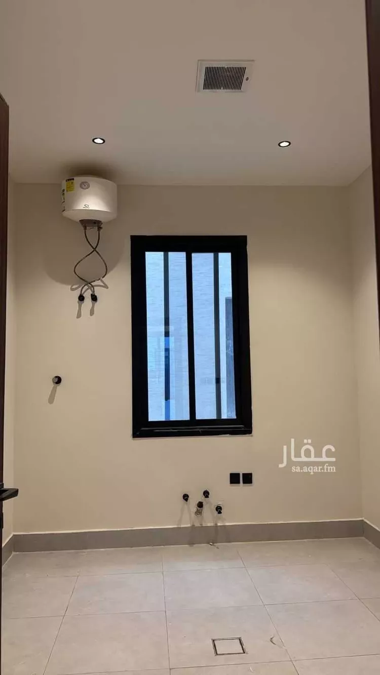 دور للبيع في شارع مجلس علي الطويلعي, حي المعيزيلة, مدينة الرياض, منطقة الرياض 7
