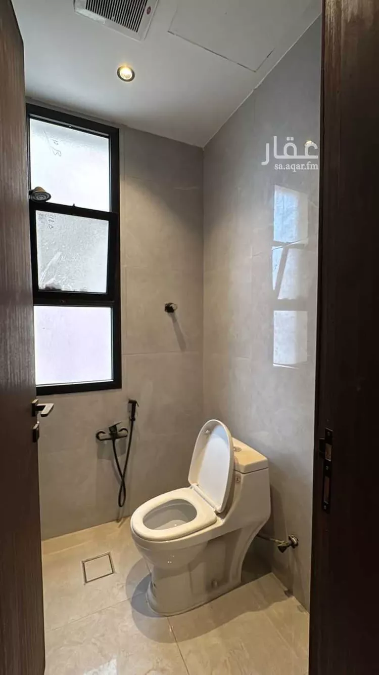 دور للبيع في شارع مجلس علي الطويلعي, حي المعيزيلة, مدينة الرياض, منطقة الرياض صورة 4
