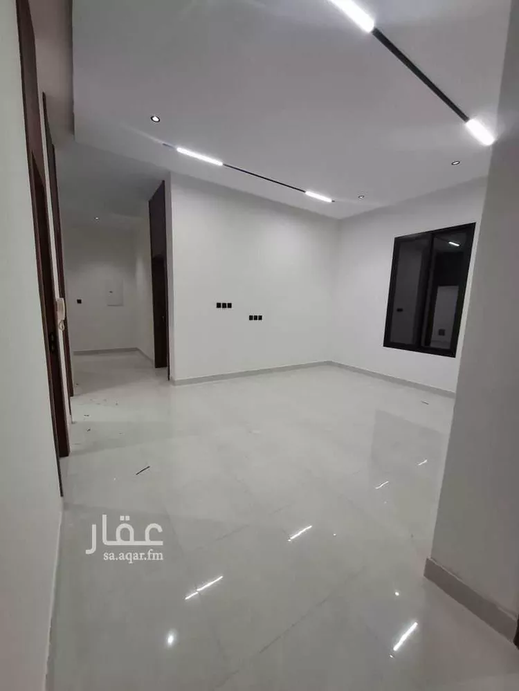 Floor for Rent in Riyadh Al Maizilah صورة 3