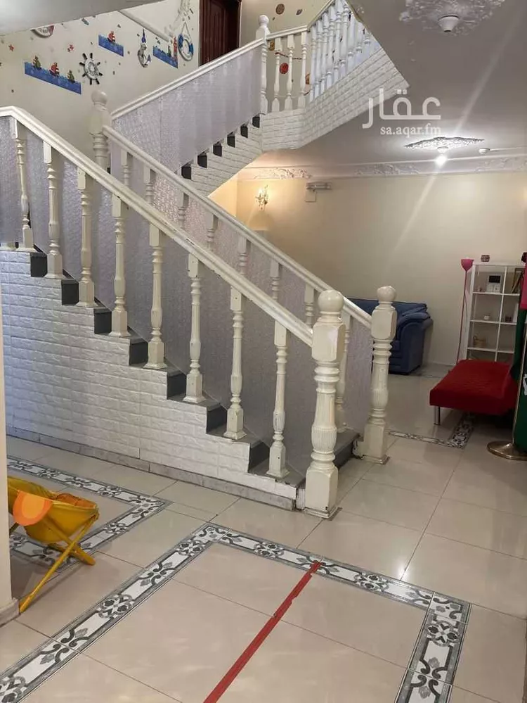 مدرسة للبيع في شارع الاواهم ، حي المفتاحة ، ابها ، منطقة عسير