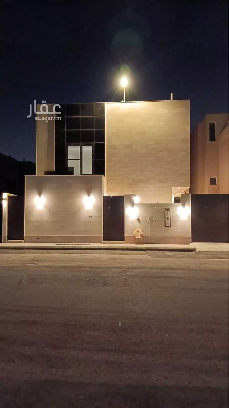 فيلا للبيع في شارع ابن فتوح الحميدي, حي المهدية, مدينة الرياض, منطقة الرياض صورة 3