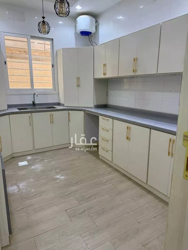 شقة للإيجار في شارع النزهة 2 9 ، حي النزهة 2 ، آل قفيع ، احد رفيدة