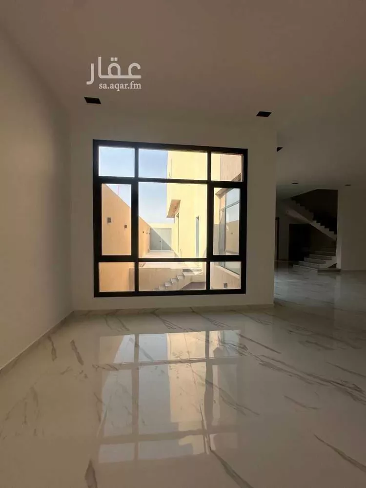 فيلا للبيع في شارع أبي الفضل الكوفي, حي المهدية, مدينة الرياض, منطقة الرياض صورة 3