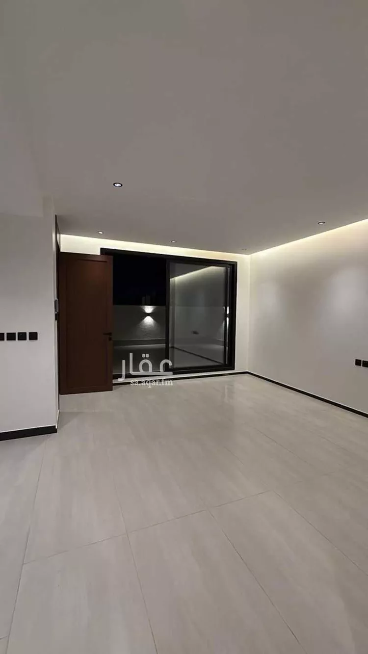 دور للبيع في شارع النسري, حي العريجاء الغربي, مدينة الرياض, منطقة الرياض صورة 4