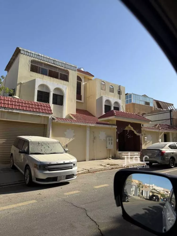 فيلا للبيع في شارع انس بن معاذ بن جبل, مدينة الظهران, المنطقة الشرقية صورة 3