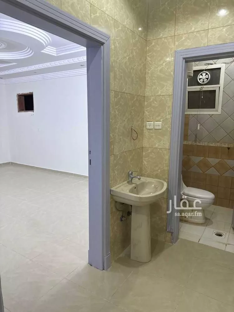 شقة للإيجار في شارع رقم 78 ، حي العزيزية ، الرياض ، منطقة الرياض صورة 2