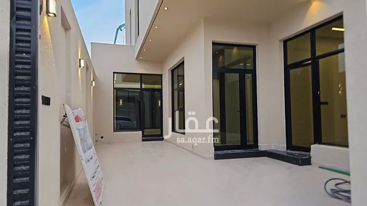 فيلا للبيع في شارع ابن عبدالقاهر, حي العارض, مدينة الرياض, منطقة الرياض صورة 2