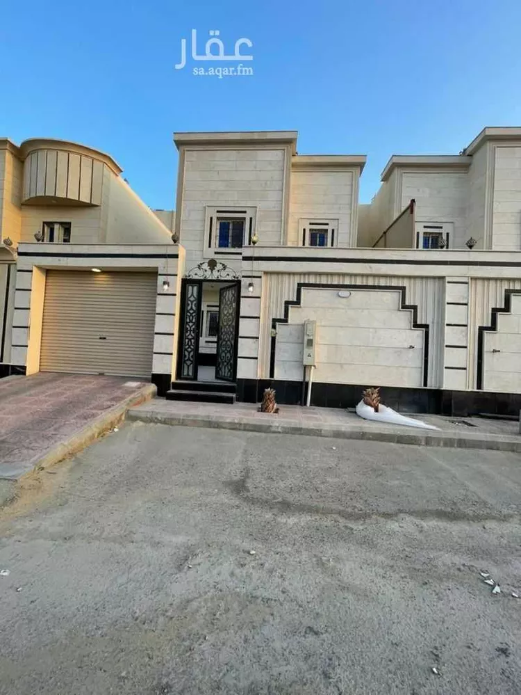 فيلا للبيع في شارع المتوكل العباسي ، حي ضاحية الملك فهد ، الدمام ، الدمام