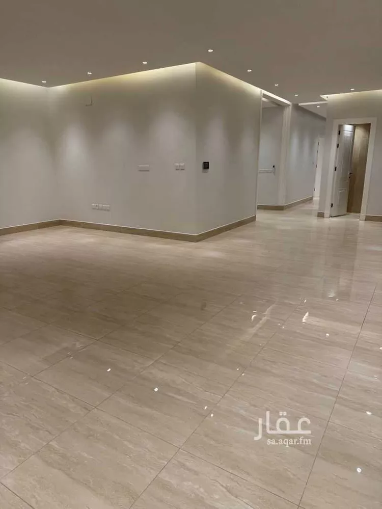 شقة للإيجار في شارع ابراهيم بن الاحمدي ، حي القيروان ، الرياض ، منطقة الرياض صورة 2