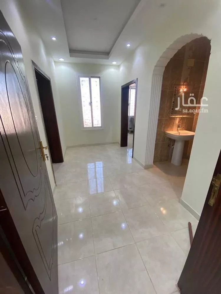 شقة للإيجار في شارع ج4 181 ، حي الفنار ، بحرة ، بحرة صورة 5