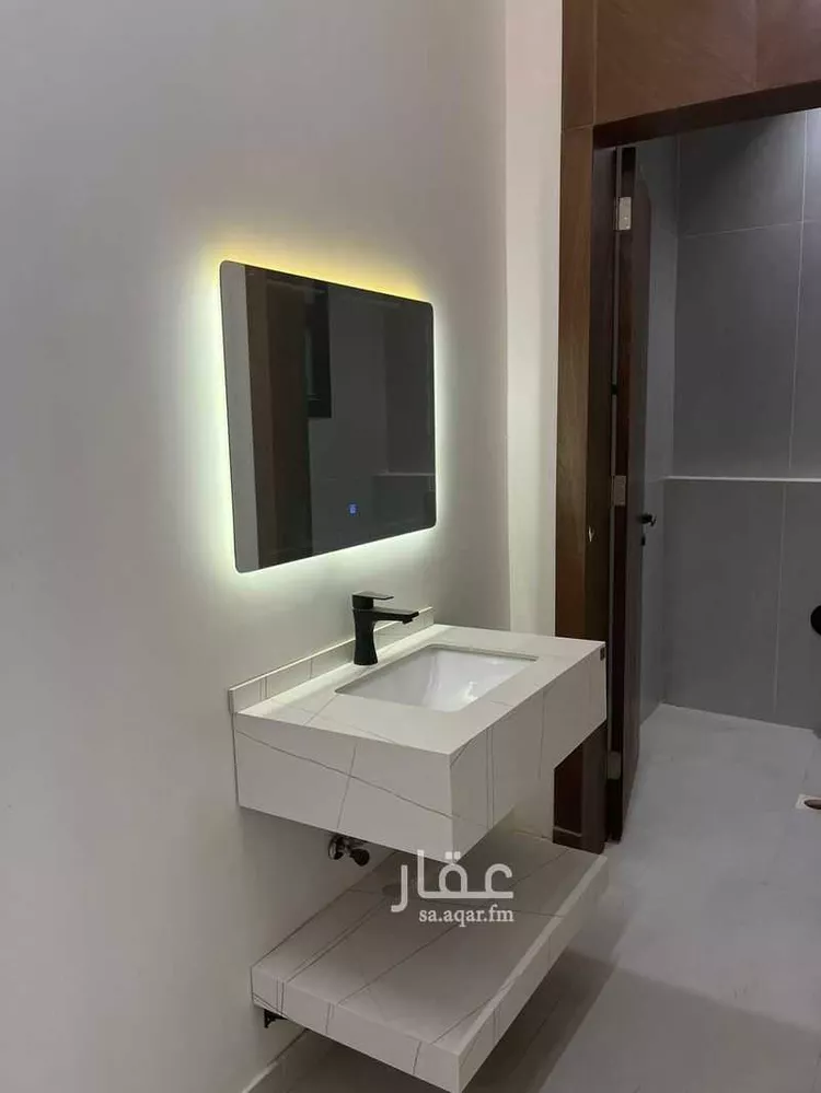 فيلا للبيع في شارع عبدالغني مشرف, حي العوالي, مدينة الرياض, منطقة الرياض صورة 5