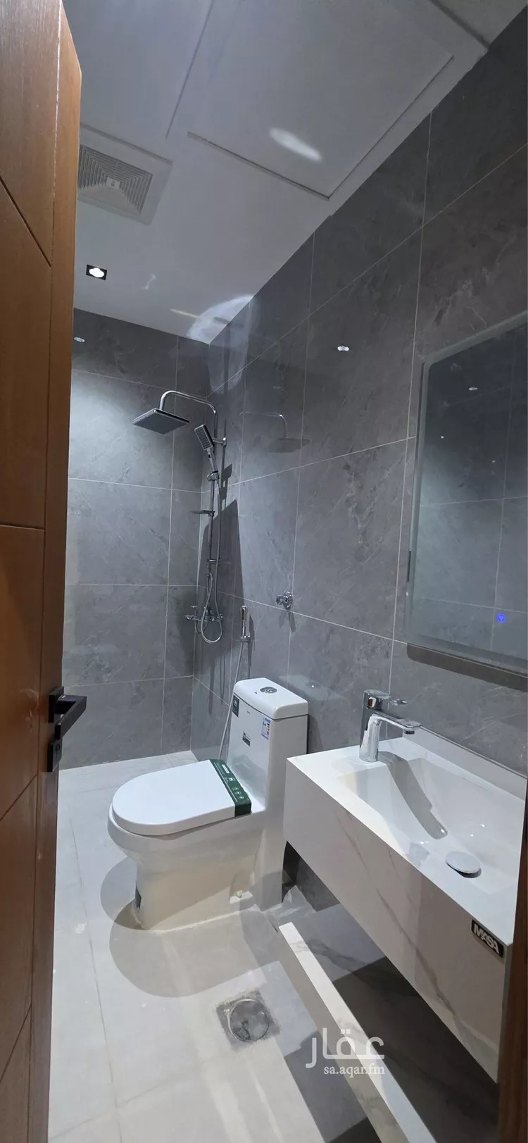 شقة للإيجار في شارع احمد زين, حي الروضة, مدينة جدة, منطقة مكة المكرمة