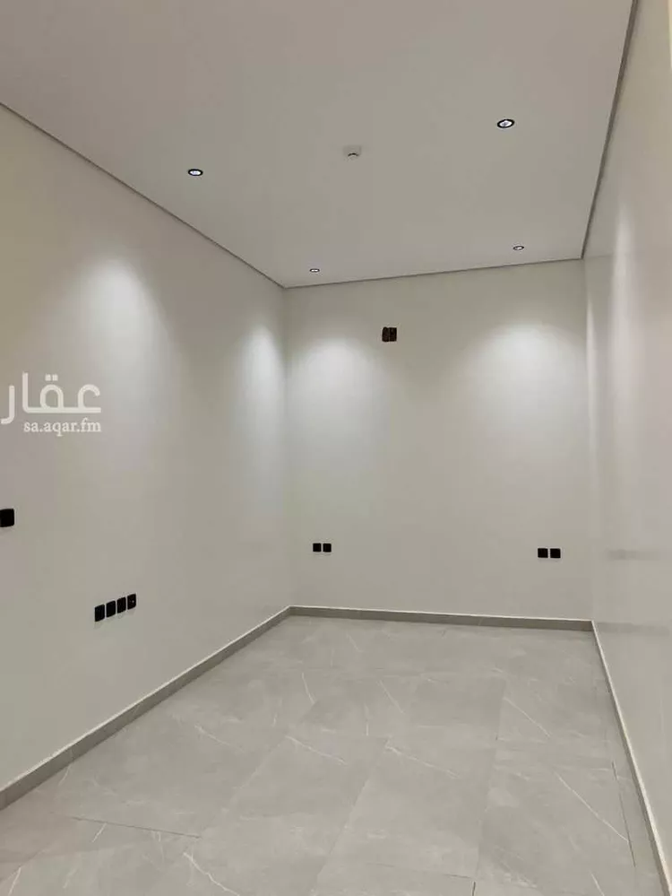 Building for Rent in Riyadh Tuwaiq صورة 3