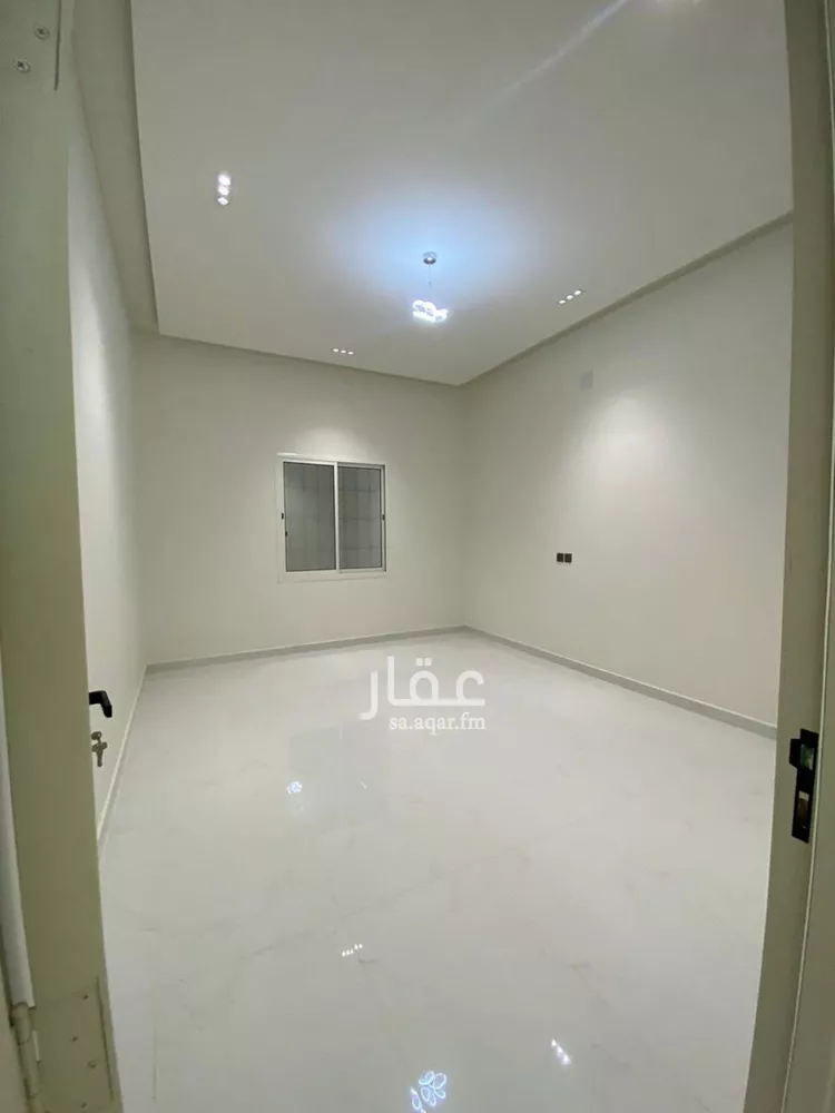 دور للبيع في شارع ارام, حي القادسية, مدينة الرياض, منطقة الرياض صورة 2