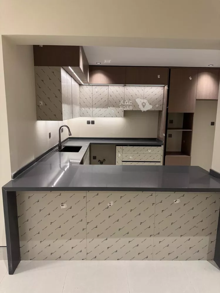 Floor for Sale in Riyadh King Fahd صورة 5