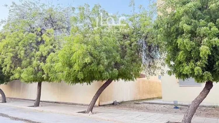 فيلا للإيجار في شارع شـــارع جــويـريـــة, حي الفردوس, مدينة مدينه الجبيل الصناعيه, المنطقة الشرقية صورة 2