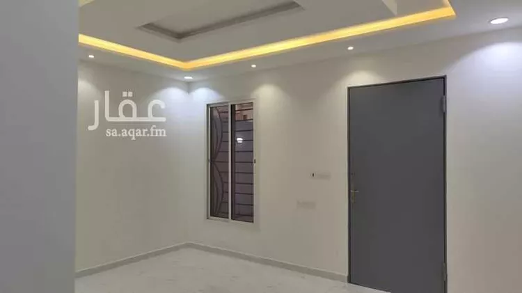 دور للبيع في شارع محمد الأكحل, حي عكاظ, مدينة الرياض, منطقة الرياض صورة 2