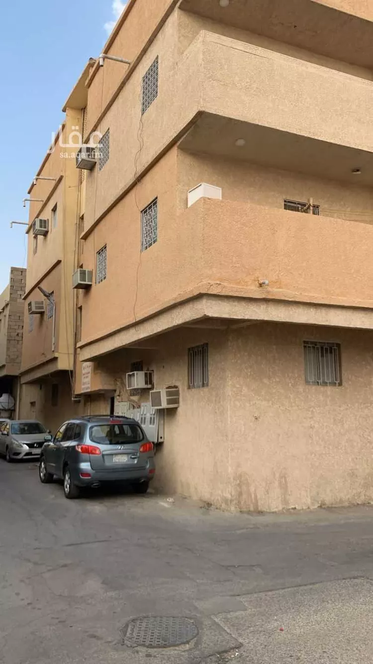 عمارة للبيع في شارع عبدالرحمن صباغ, حي النازية, مدينة بريدة, منطقة القصيم 6