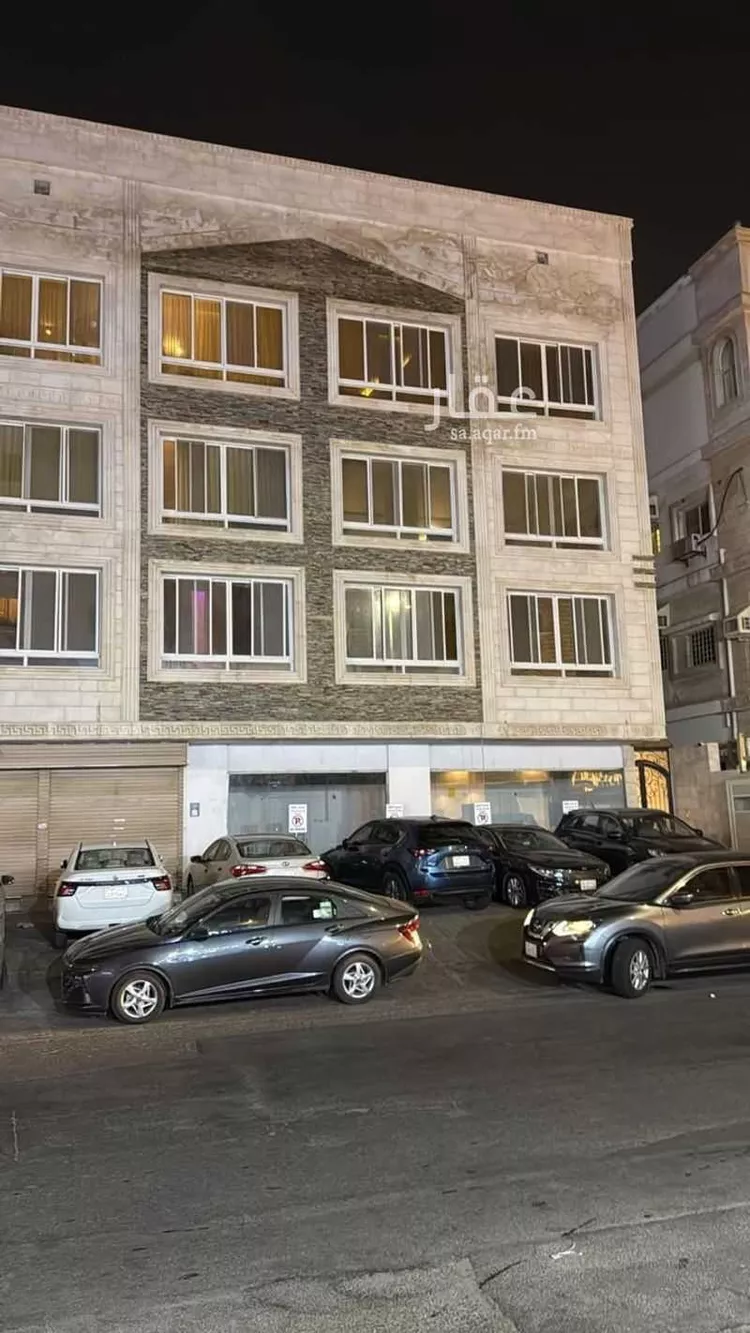 عمارة للإيجار في شارع محمد زيدان ، حي النعيم ، جدة ، جدة