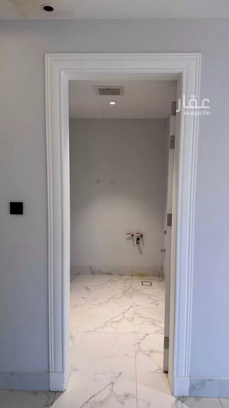 شقة للإيجار في شارع وادي هجر, حي الملقا, مدينة الرياض, منطقة الرياض صورة 2