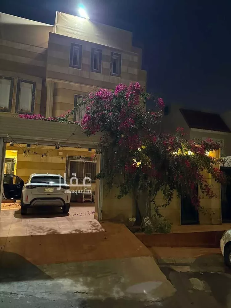 فيلا للبيع في شارع مروان الهمداني ، حي الشرفية ، أبها ، منطقة عسير صورة 5