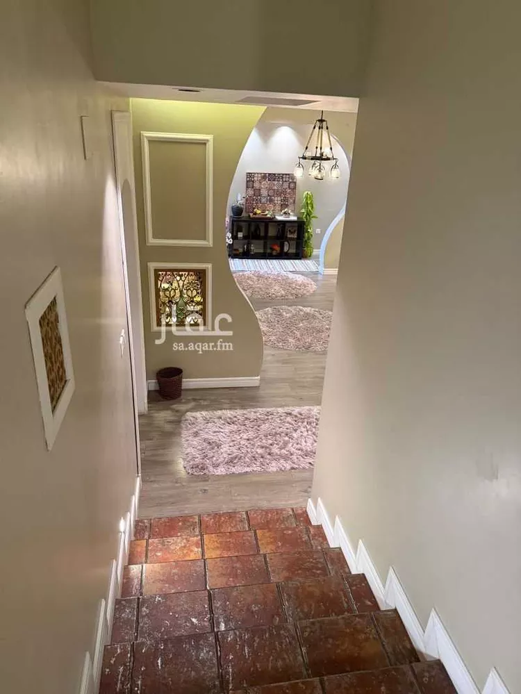 فيلا للبيع في شارع مروان الهمداني ، حي الشرفية ، أبها ، منطقة عسير