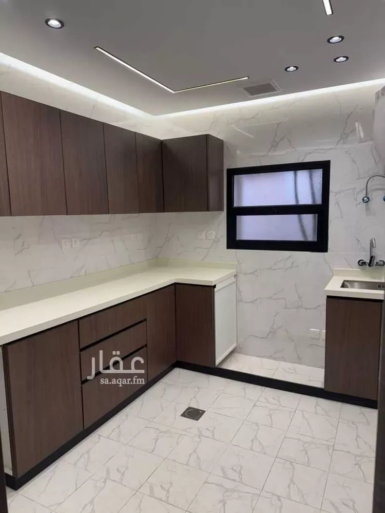 شقة للإيجار في شارع سيبويه, حي الروضة, مدينة الرياض, منطقة الرياض صورة 3