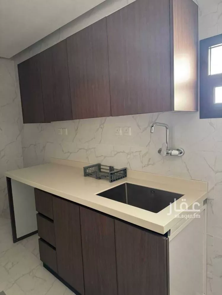 شقة للإيجار في شارع سيبويه, حي الروضة, مدينة الرياض, منطقة الرياض صورة 2