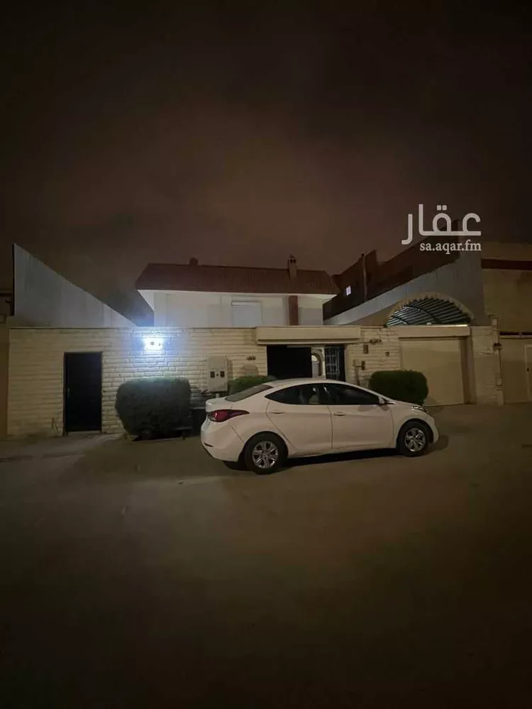 فيلا للبيع في شارع تميم بن أبي الفتوح, حي الروضة, مدينة الرياض, منطقة الرياض