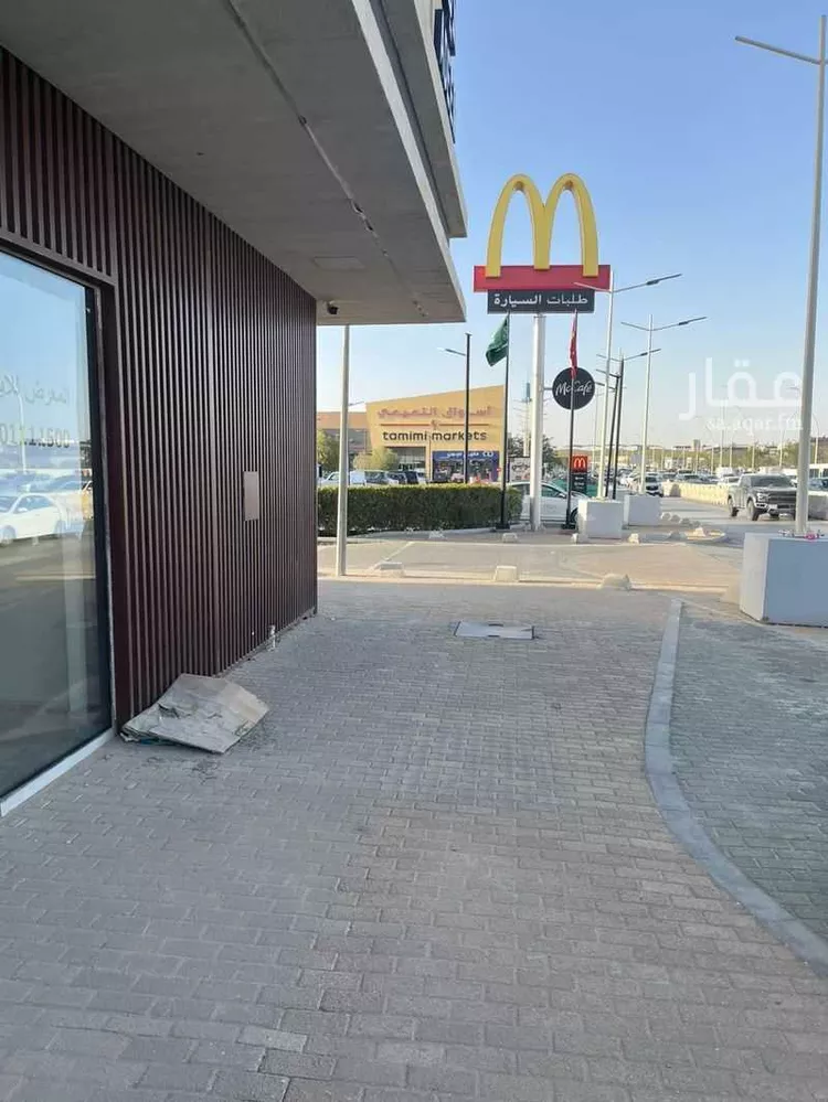 عمارة للإيجار في شارع ابي بكر الصديق, حي الربيع, مدينة الرياض, منطقة الرياض صورة 3