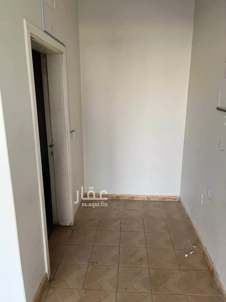 عمارة للإيجار في شارع ابي بكر الصديق, حي الربيع, مدينة الرياض, منطقة الرياض صورة 2